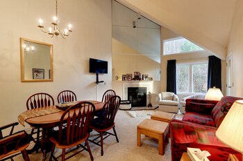 Top 10 Killington Hotels Near Pico Mountain At Ski Resort Top 10 Killington Hotels Near Pico Mountain At Ski Resort Vermont