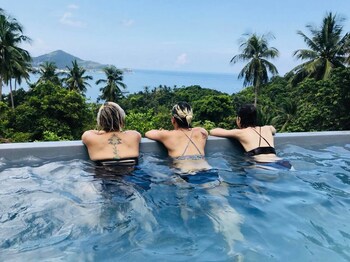 15 Closest Hotels To Nangyuan Island In Koh Tao
