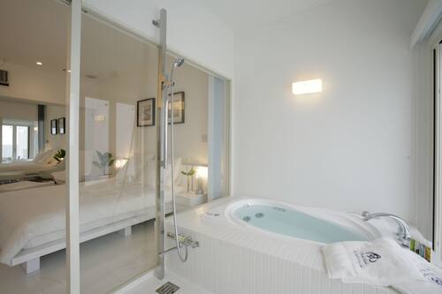 Book Windy Earth Silent Club In Ishigaki Hotels Com Book Windy Earth Silent Club In Ishigaki Hotels Com