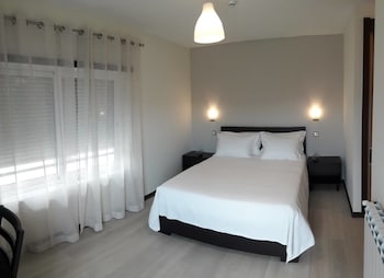 Picture of Tires Guest House in Cascais