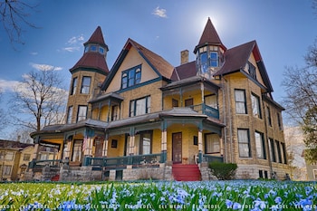 Top 10 Hotels In Lake Mills Wisconsin B Bs In Lake Mills