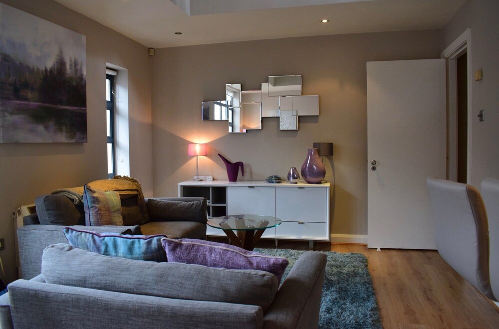 3 Bedroom Apartment In Temple Bar Dublin Book On Hotels Com 3 Bedroom Apartment In Temple Bar Dublin