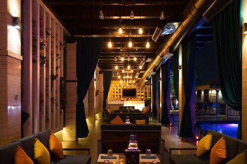 15 Closest Hotels To Iskcon Kanpur Sri Sri Radha Madhav Temple In Kanpur Hotels Com