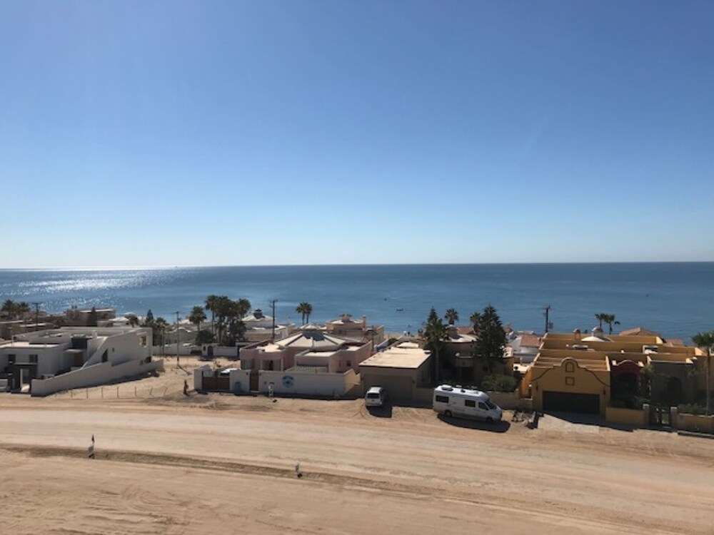 come and stay at the fiesta siesta in beautiful las conchas