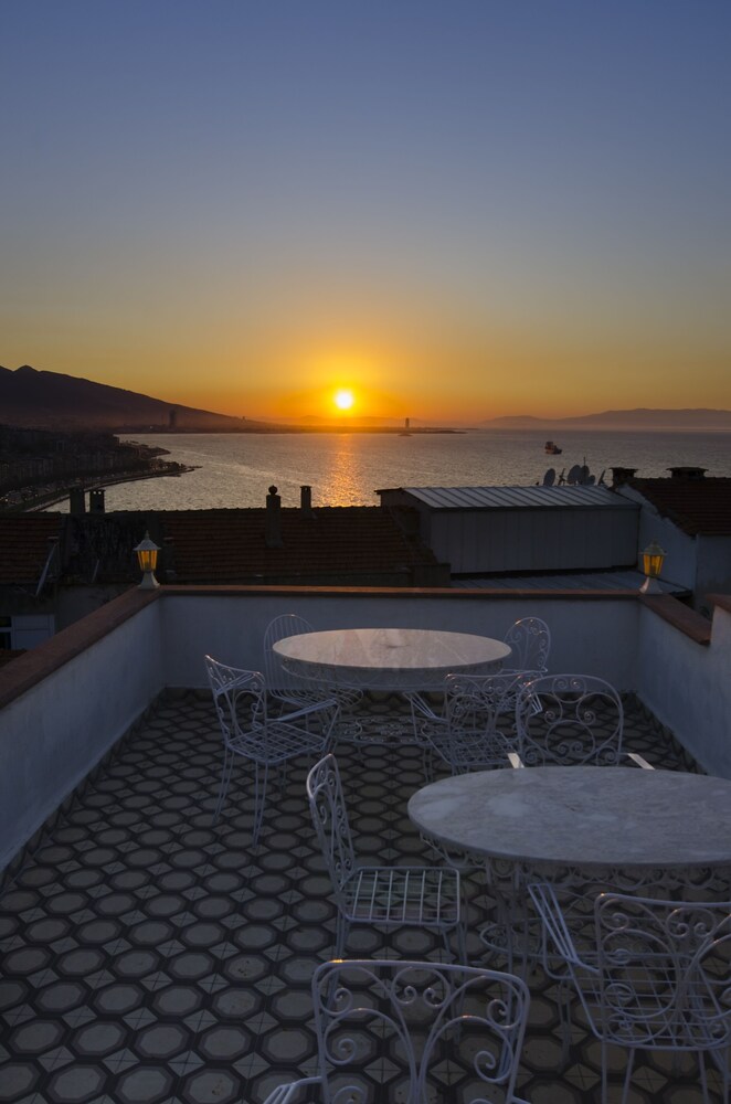 Dutlu Konak Izmir Turkey Izmir Hotel Discounts Hotels Com