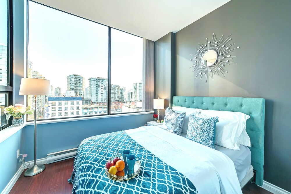 Book Best Location Yaletown Luxury Suites In Vancouver Hotels Com