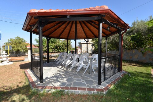 Hotels Com 3enodoxeia Me Koyzina Se Kabala Eidikes Prosfores Se 3enodoxeia Me Koyzina Se Kabala