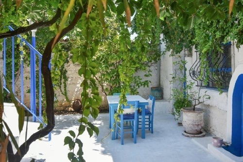 Mavi Kapi Butik Pansiyon Dikili Hotels Com