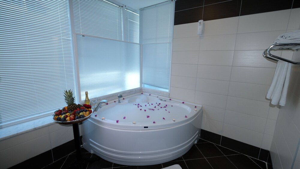 cleopatra golden beach hotel alanya turkey alanya hotel discounts hotels com