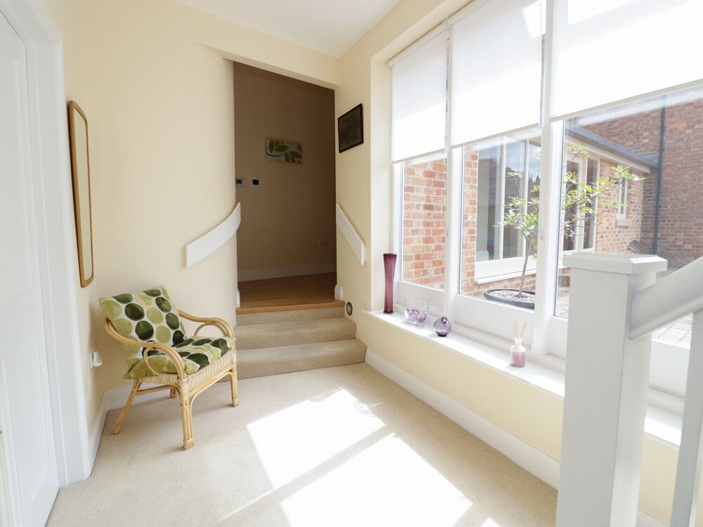 the perry shed droitwich info photos reviews book at hotels com