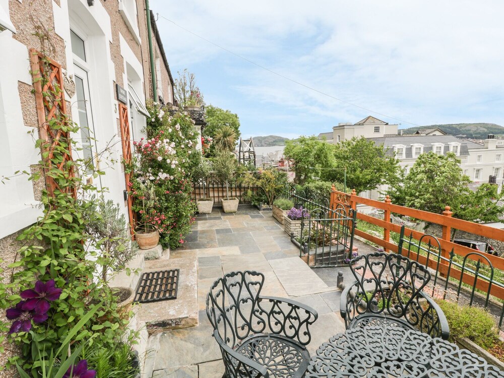 Orme Cottage Llandudno Info Photos Reviews Book At Hotels Com