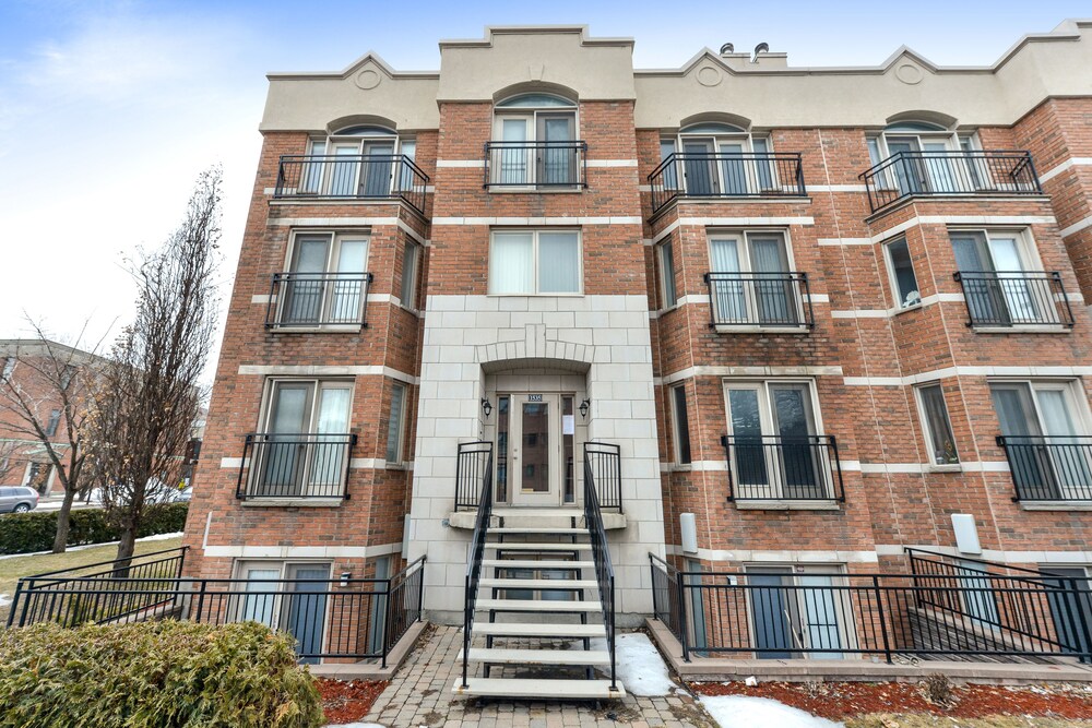 Book St Jacques Apartments In Montreal Hotels Com