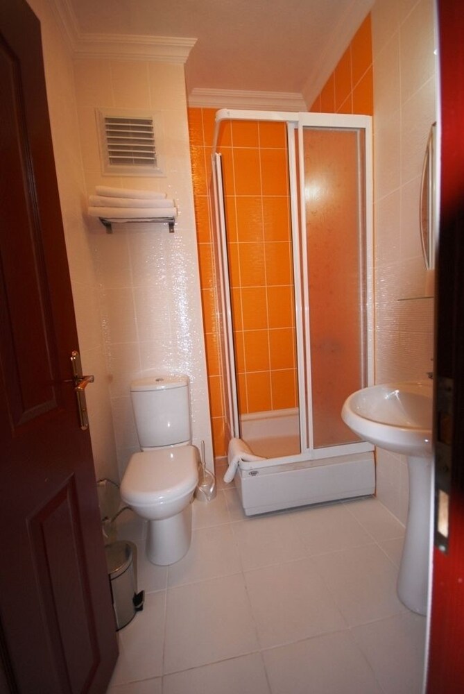 sualti otel ayvalik hotels com