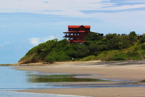 Magnific Rock Hotel Hostel Popoyo Book At Hotels Com