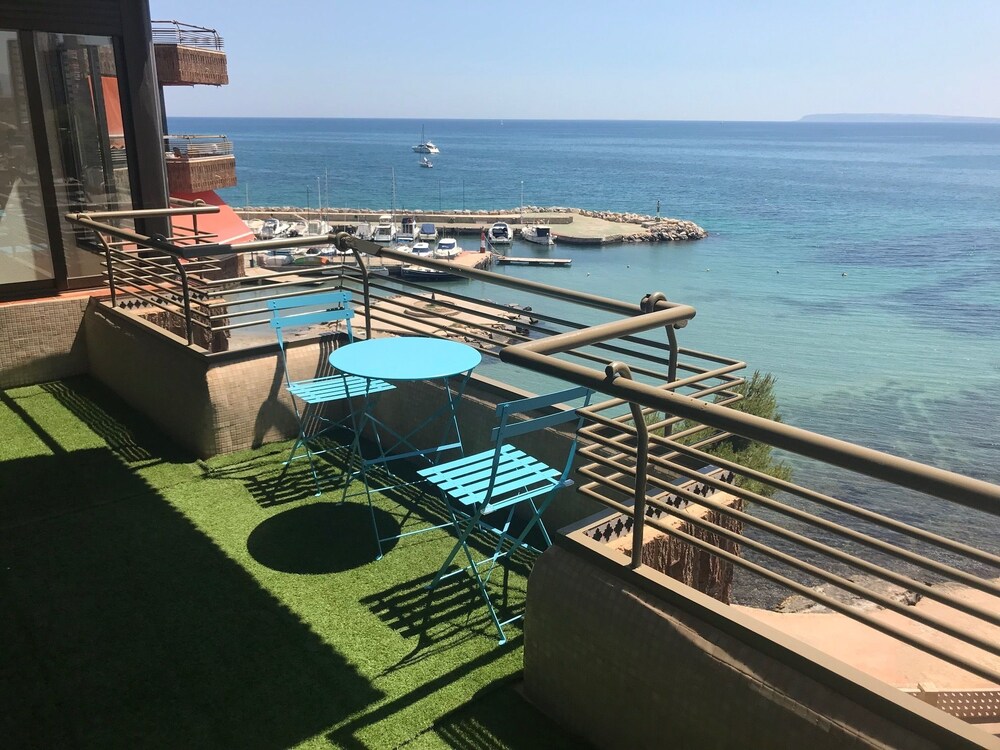 Book First Line Beach Apartment Alicante In Hotels First Line Beach Apartment Alicante