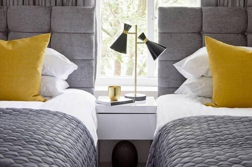 ホテルズドットコム