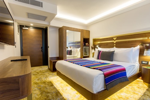 Hay Hotel Alsancak Izmir Hotels Com