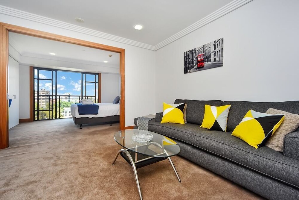 Book Cloud Inn Luxury Metropolis One Bedroom In Auckland Hotels Com Cloud Inn Luxury Metropolis One Bedroom Auckland