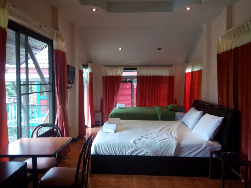 先锋家庭式酒店