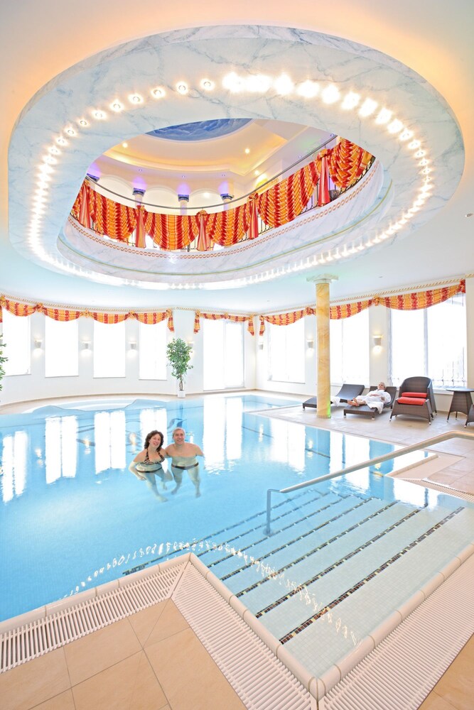 Book Wellness Privathotel Post An Der Therme In Badenweiler Hotels Com