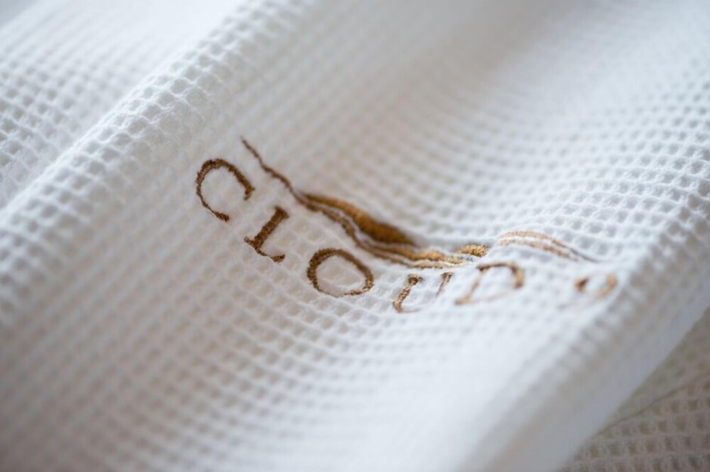 luxuriously appointed 5 star holiday home