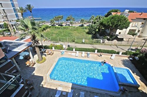 Book Oz Guzelcamli Otel In Kusadasi Hotels Com Book Oz Guzelcamli Otel In Kusadasi Hotels Com