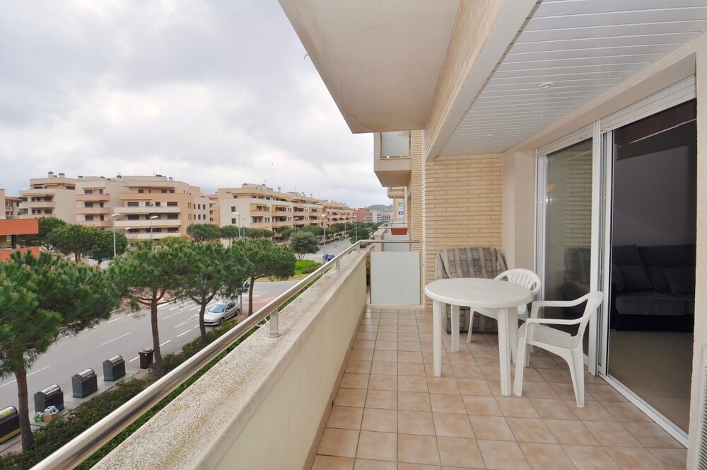 Apartamento Marfull Lloretholiday In Lloret De Mar Hotels Com
