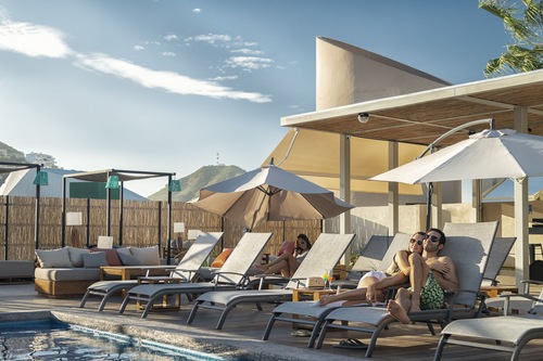 Featured image of post Hostal En Los Cabos Los cabos es un gran para so tur stico y en este video te mostramos los principales puntos que debes visitar al menos en tu primera visita como el arco la
