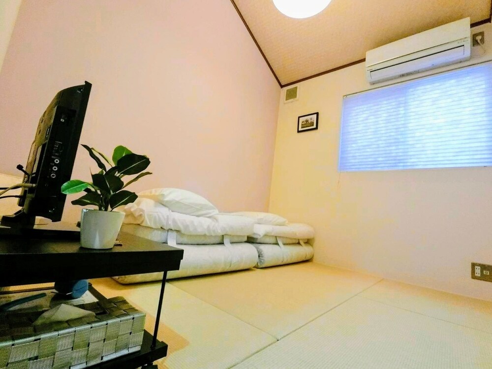 ゲストハウス菜の花 女性専用 京都市 の宿泊予約 ホテルズドットコム