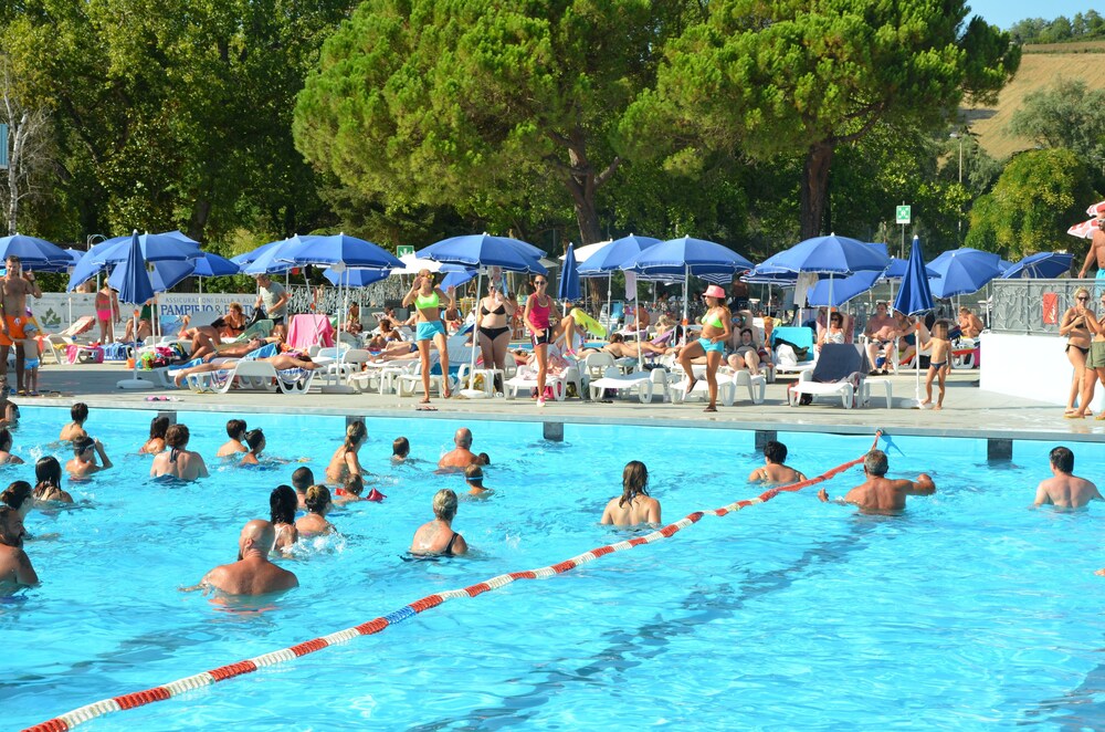 Albergo Torre Di Codana Montiglio Monferrato Italy Montiglio Monferrato Hotel Discounts Hotels Com