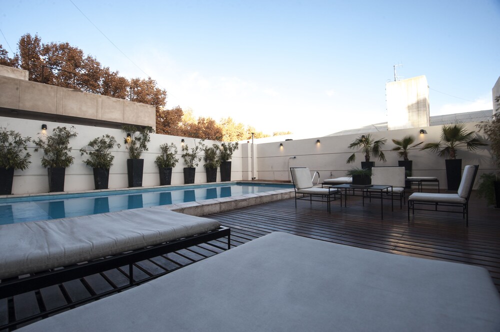 Premium Tower Suites Mendoza Em Mendoza Hoteis Com
