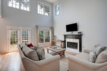 15 Closest Hotels To Brookhaven Oglethorpe Station In Atlanta 15 Closest Hotels To Brookhaven Oglethorpe Station In Atlanta