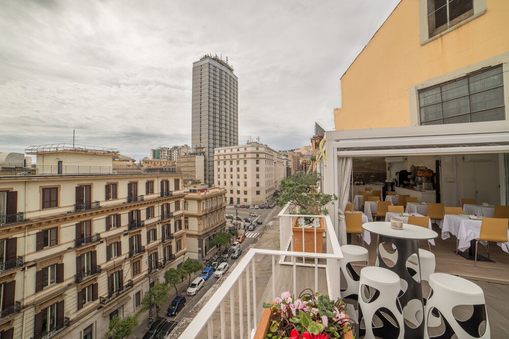 Naples Italy Restaurants Open On Christmas Day 2022 Near Airone Hotel Book Hotel Airone In Naples | Hotels.com