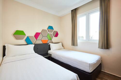 Book Ibis Budget Singapore Emerald In Singapore Hotels Com Book Ibis Budget Singapore Emerald In Singapore Hotels Com