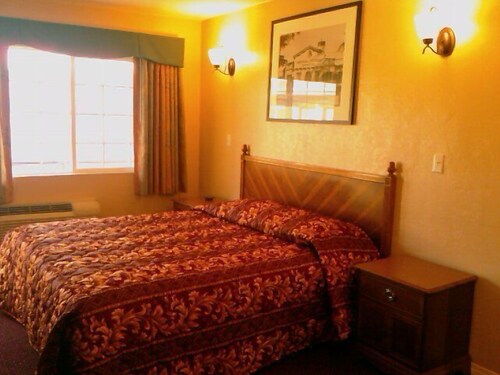 アクア イン モーテル エル モンテ の宿泊予約 ホテルズドットコム