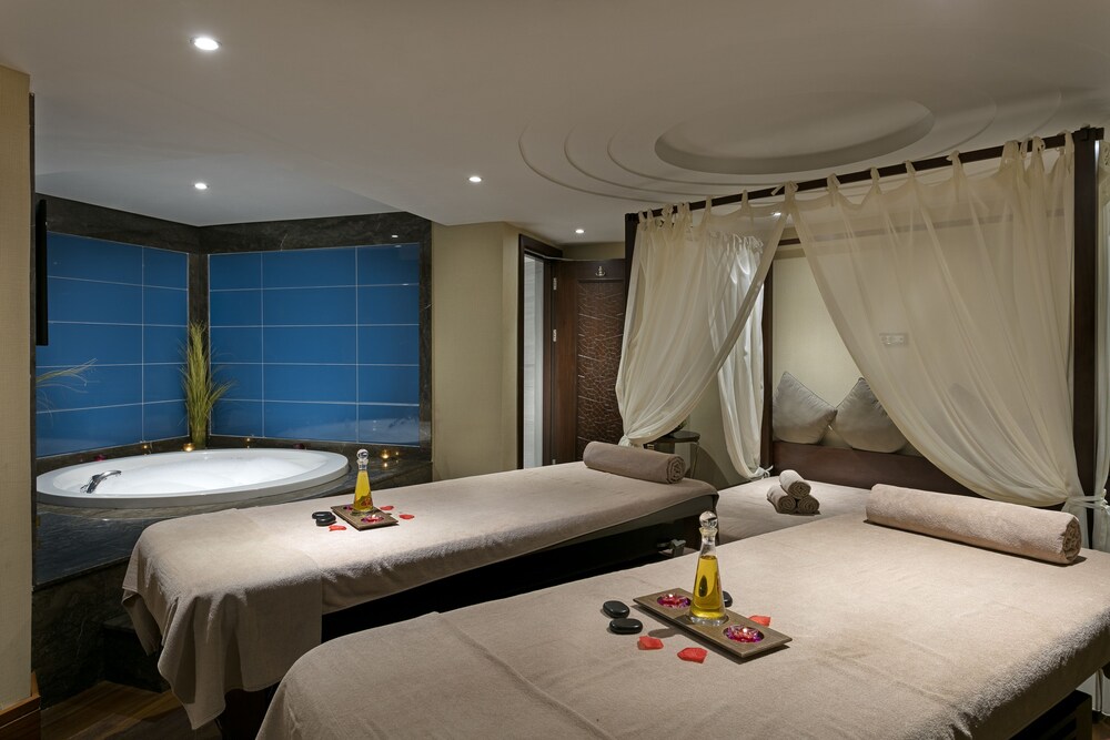 Titanic Business Kartal Kucukyali Mahallesi Hotels Com