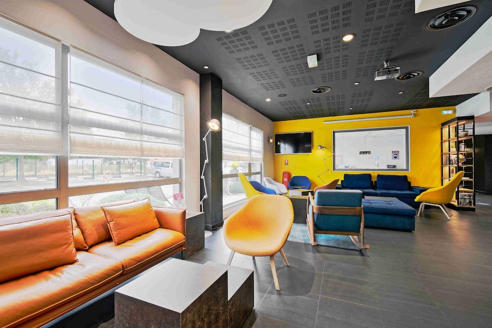 Hotel Hotel Campanile Roissy-En-France, Roissy-en-France - trivago.com