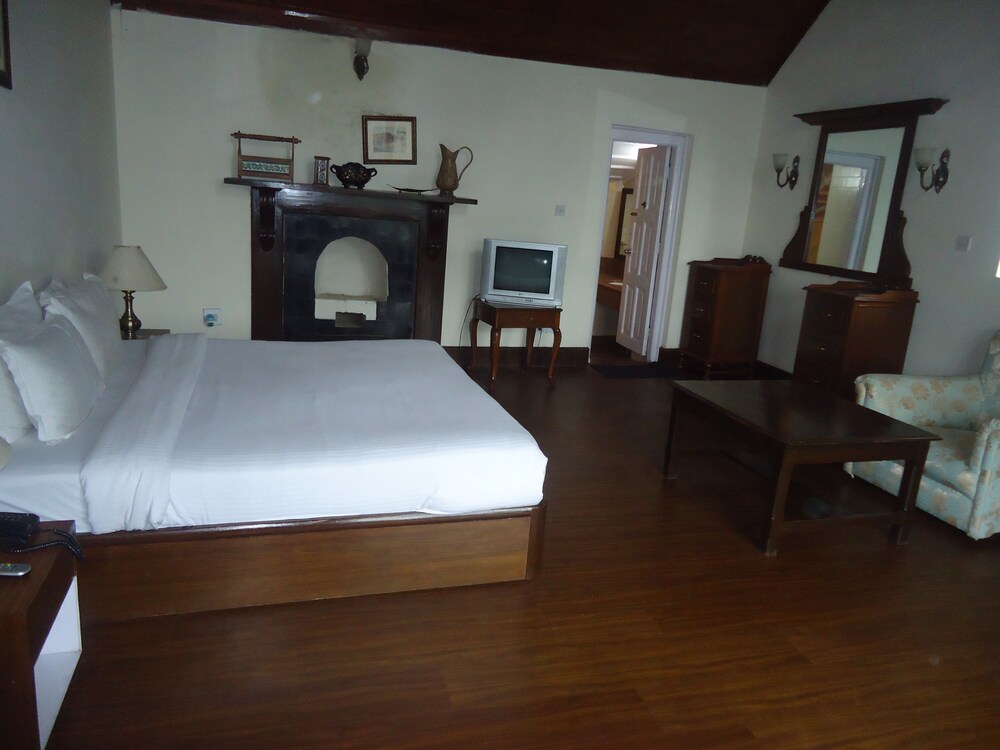 Book The Earl S Court Nainital By Leisure Hotels In Nainital Hotels Com