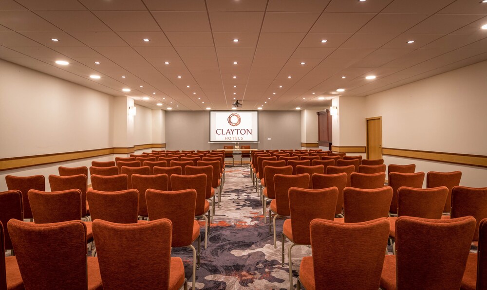 Clayton Hotel Leopardstown In Dublin Book On Hotels