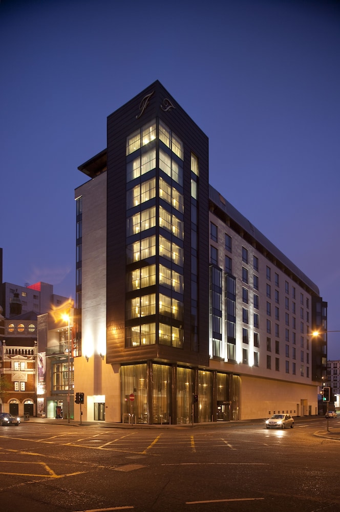 Book The Fitzwilliam Hotel Belfast in Belfast