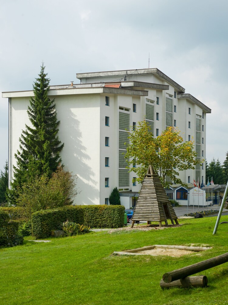 Haus Bayerwald In Neureichenau Hotels Com