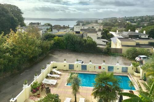 book the cimon in torquay hotels com