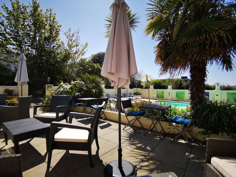 the cimon torquay info photos reviews book at hotels com
