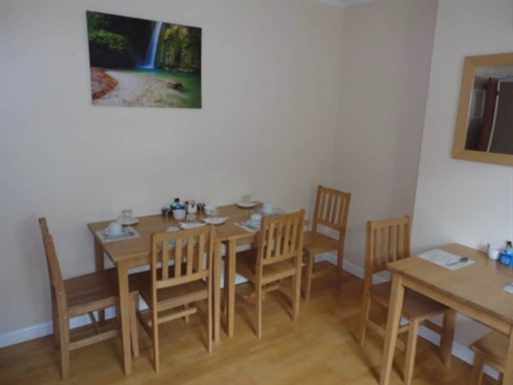 book charlotte guest house in weymouth | hotels book charlotte guest house in weymouth | hotels