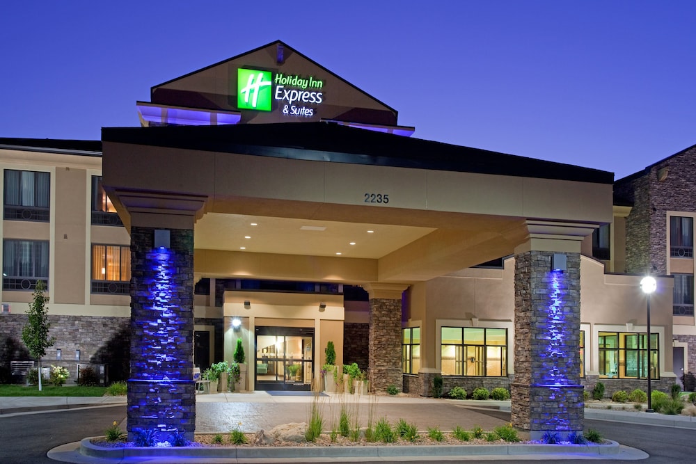 hotels in north logan utah