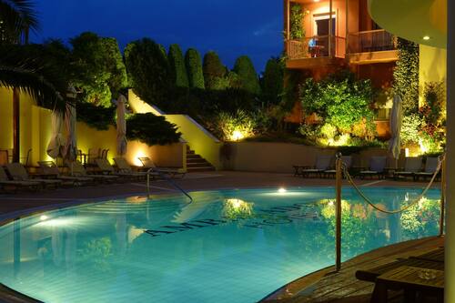 アンバサダー ホテル テッサロニキ テルミ の宿泊予約 ホテルズドットコム アンバサダー ホテル テッサロニキ テルミ の宿泊予約 ホテルズドットコム