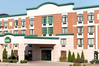 Top 10 Hotels With A Pool In Dayton Ohio