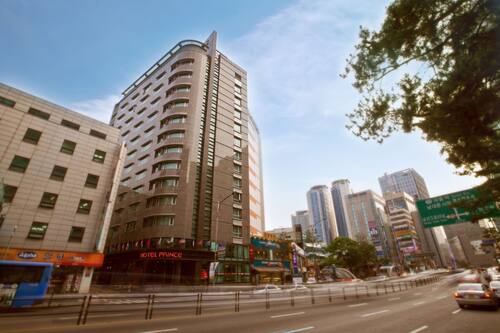 ホテル プリンス ソウル 明洞駅がとても近く空港バスの乗り場もすぐなので便利なホテル 宿泊予約はホテルズドットコム ホテル プリンス ソウル 明洞駅がとても近く空港バスの乗り場もすぐなので便利なホテル 宿泊予約はホテルズドットコム