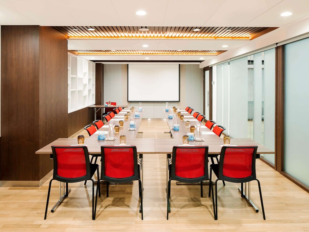 Ibis Singapore On Bencoolen Sg Clean Singapore Info Photos Reviews Book At Hotels Com