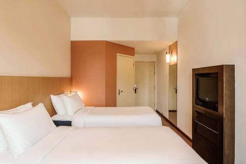 Book Ibis Singapore On Bencoolen Sg Clean In Singapore Hotels Com Book Ibis Singapore On Bencoolen Sg Clean In Singapore Hotels Com